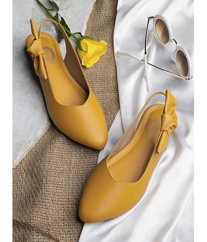     			Shoetopia Yellow Women's Casual Ballerinas