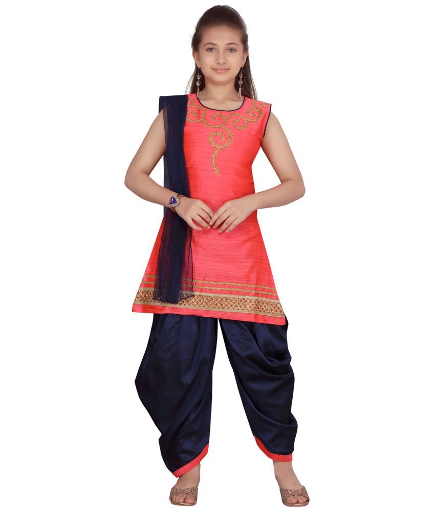     			Aarika Girls Silk Kurti with Dhoti ( Pack of 1 , Pink )