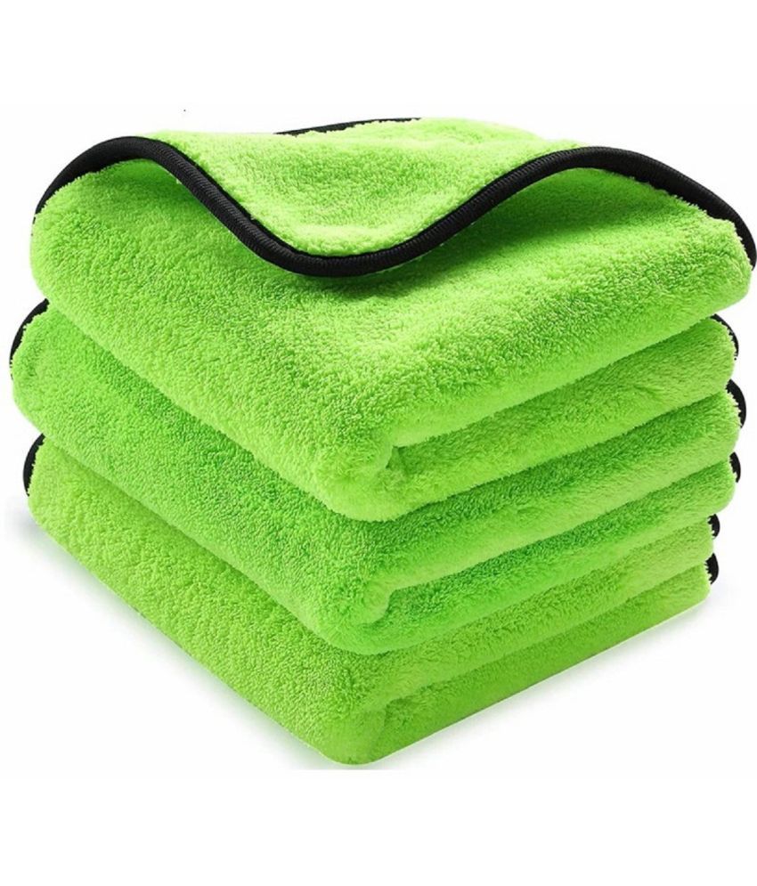     			Mockhe Green 800 GSM Drying Towel For Automobile ( Pack of 3 )