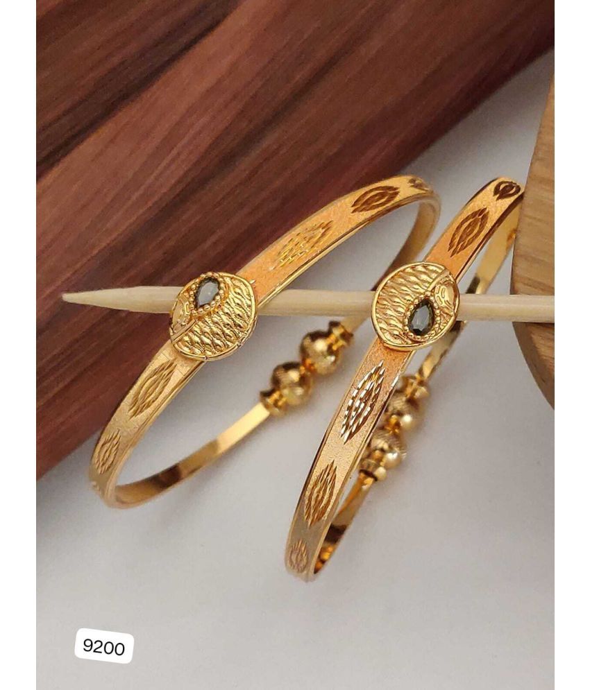     			Rhosyn Gold Bangle Set ( Pack of 1 )