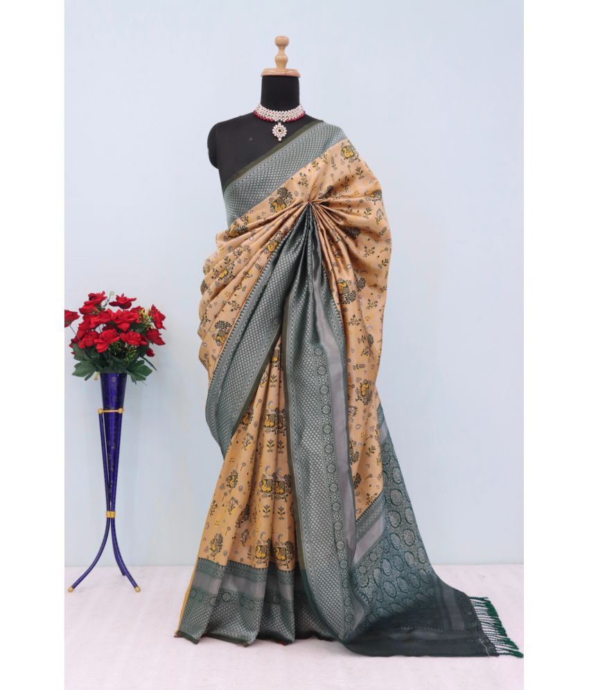     			VASTRAME Kanjivaram Silk Woven Saree With Blouse Piece ( Gold , Pack of 1 )