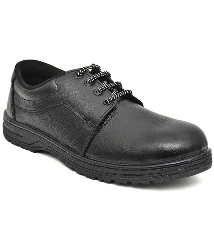     			PLAYTOES Mid Ankle Black Safety Shoes