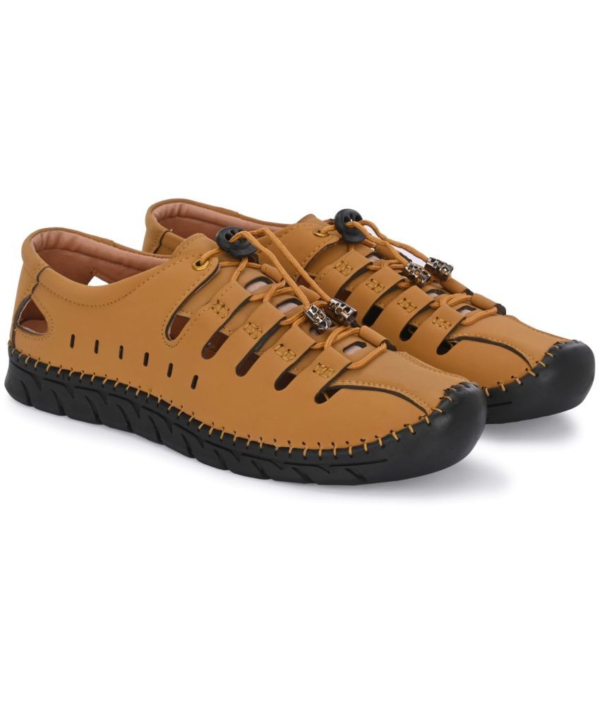     			HATTOUN - Tan Men's Sandals