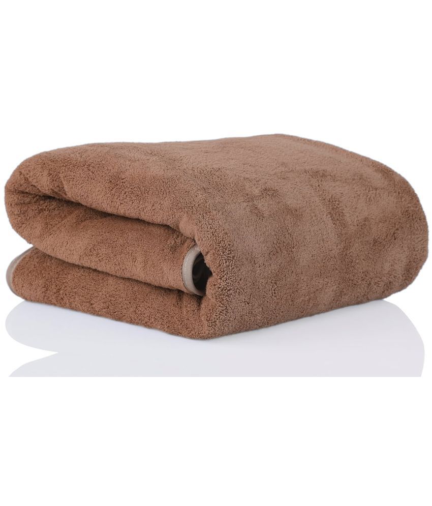     			Vyakom Pack of 1 Microfibre 500 -GSM Bath Towel ( Brown )