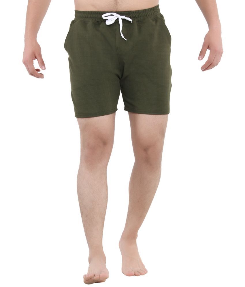     			GTwo Green Cotton Blend Men's Shorts ( Pack of 1 )