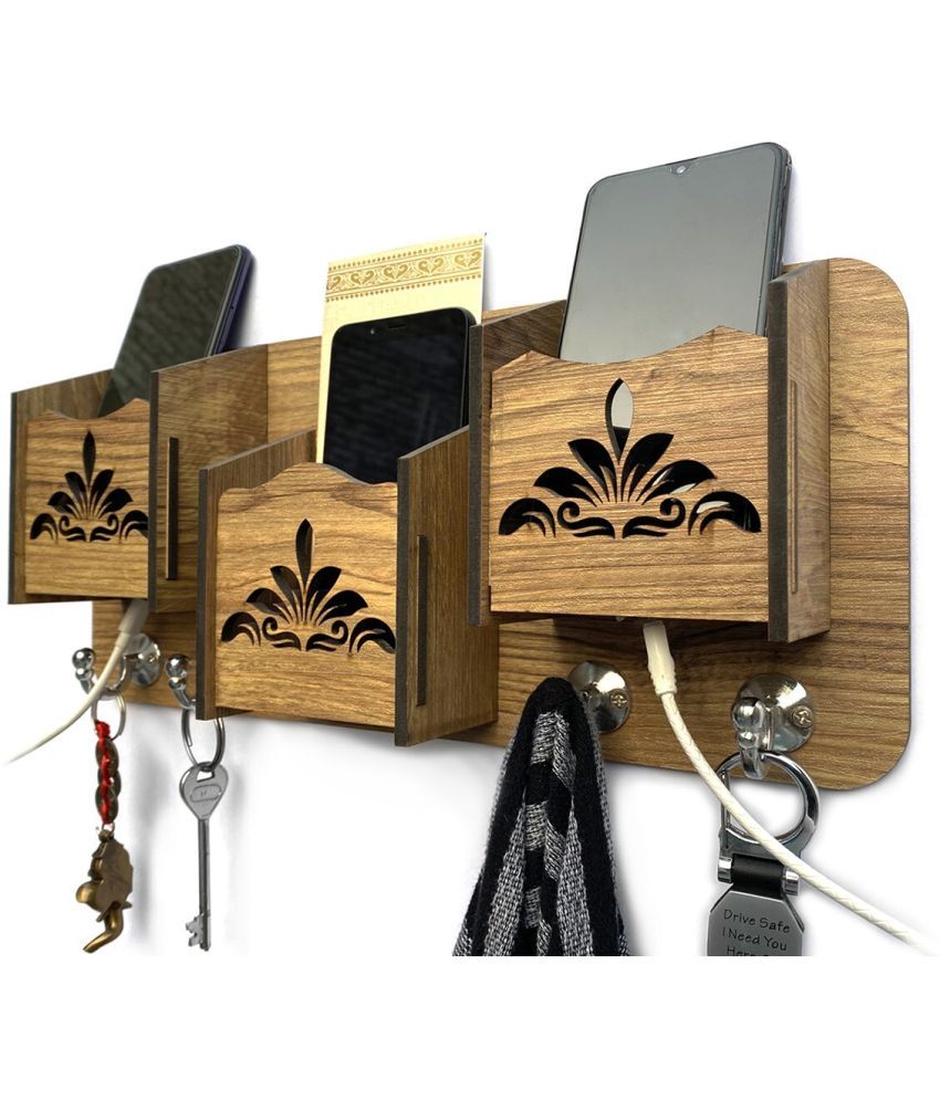     			Arpita Crafts Brown Wood Key Holder - Pack of 1