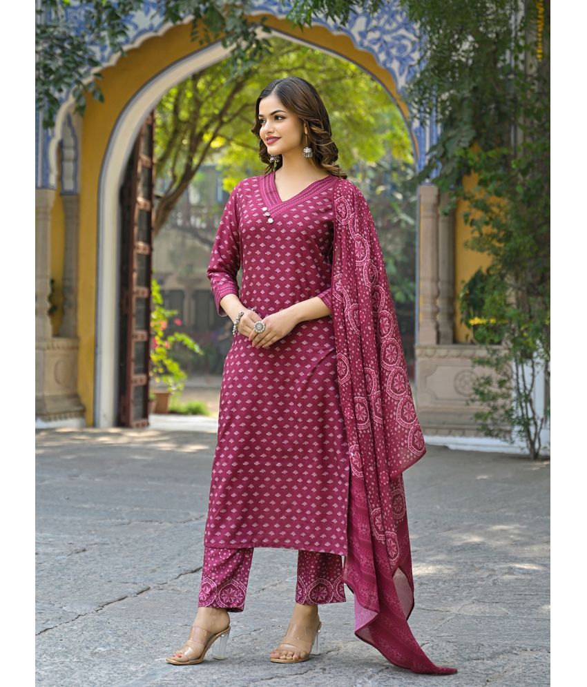     			Vaamsi Cotton Blend Printed Kurti With Pants Women's Stitched Salwar Suit - Maroon ( Pack of 1 )