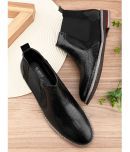 Sir Corbett Black Men's Chelsea Boots