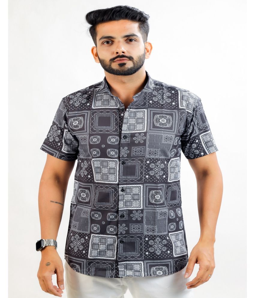     			HARPITA Cotton Blend Regular Fit Printed Half Sleeves Men's Casual Shirt - Black ( Pack of 1 )