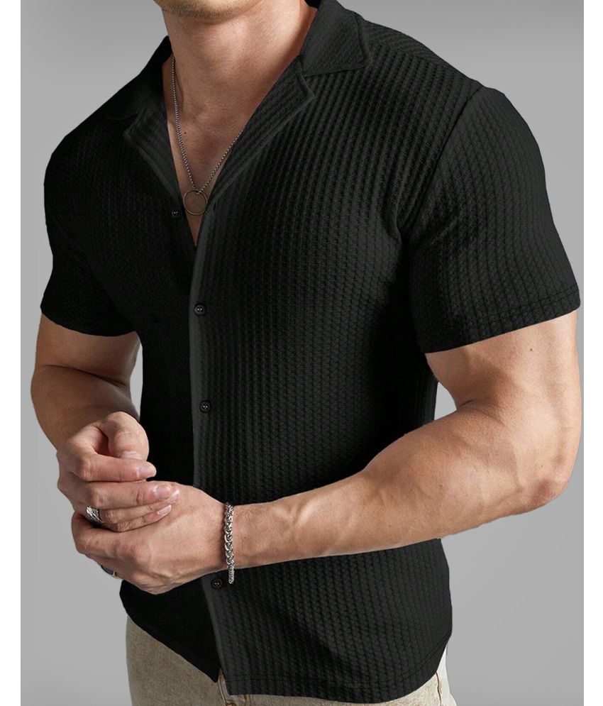     			HISCRAVES Poly Cotton Regular Fit Self Design Half Sleeves Men's Casual Shirt - Black ( Pack of 1 )