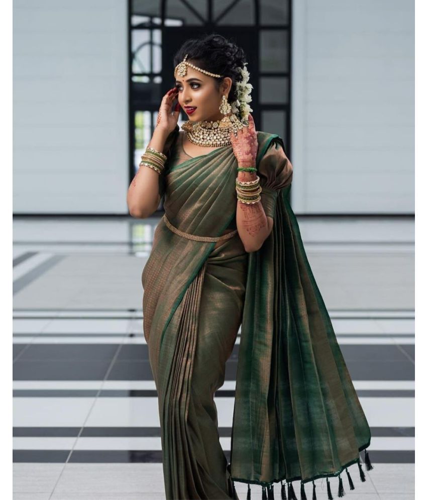     			Pheasant Pack of 1 Jacquard Woven Saree With Blouse Piece ( Green )