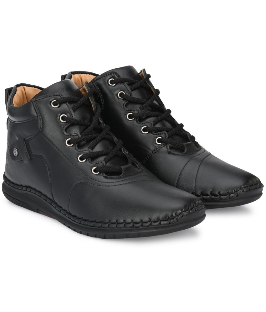     			Rising Wolf Black Men's Casual Boots