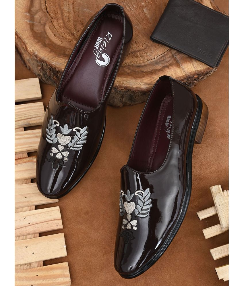     			Rising Wolf Brown Men's Slip on