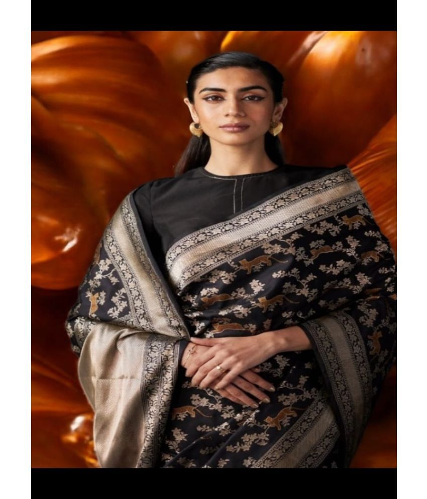     			Vividvibe Pack of 1 Kanjivaram Silk Self Design Saree With Blouse Piece ( Black )