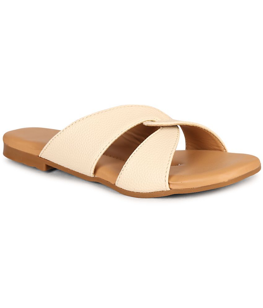     			Ishransh Cream Women's Flats