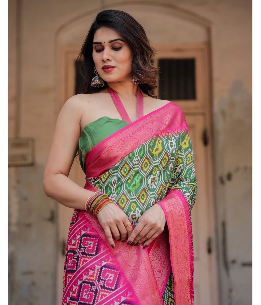     			Almaari Fashion Cotton Silk Printed Saree With Blouse Piece ( Green , Pack of 1 )