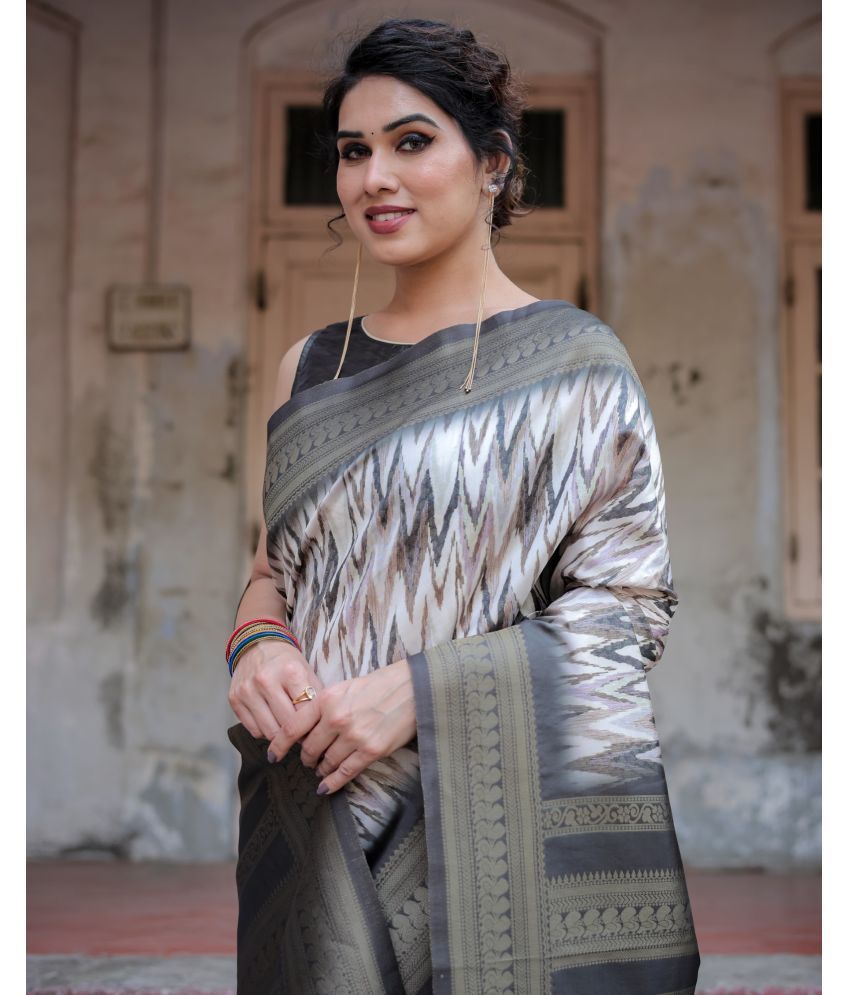     			Almaari Fashion Cotton Silk Printed Saree With Blouse Piece ( Grey , Pack of 1 )