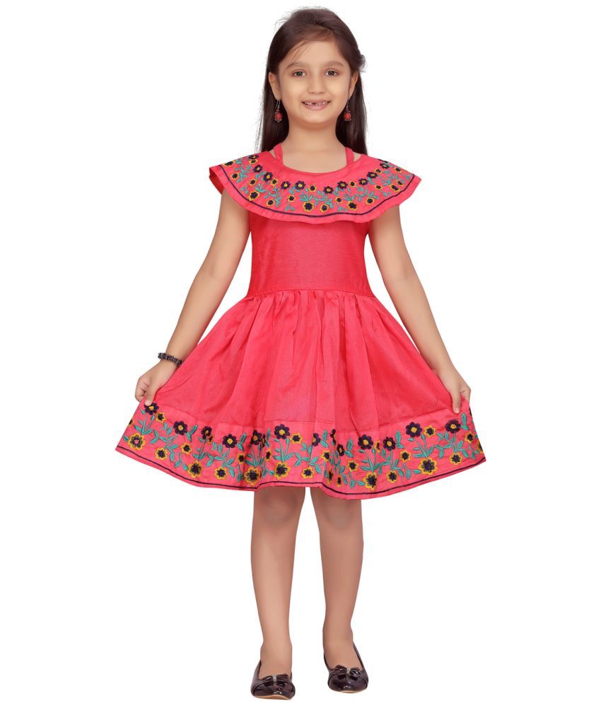     			Aarika Silk Dress For Girls ( Pack of 1 , Red )