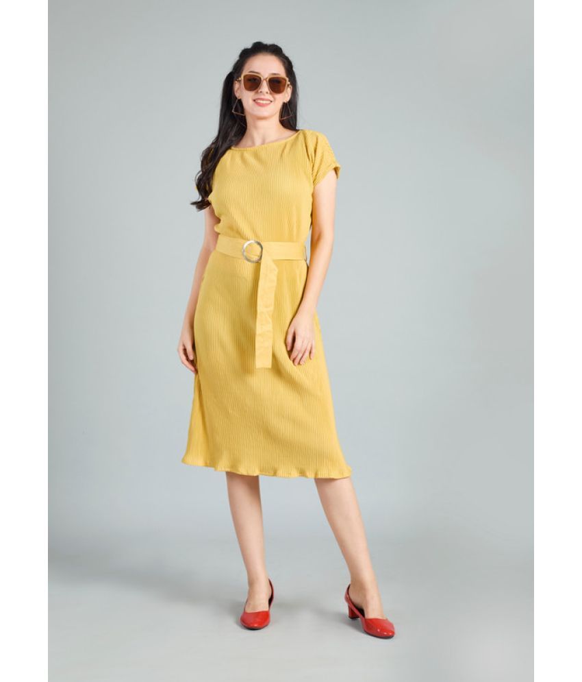     			Mantra Fashion Polyester Solid Knee Length Women's Fit & Flare Dress - Yellow ( Pack of 1 )