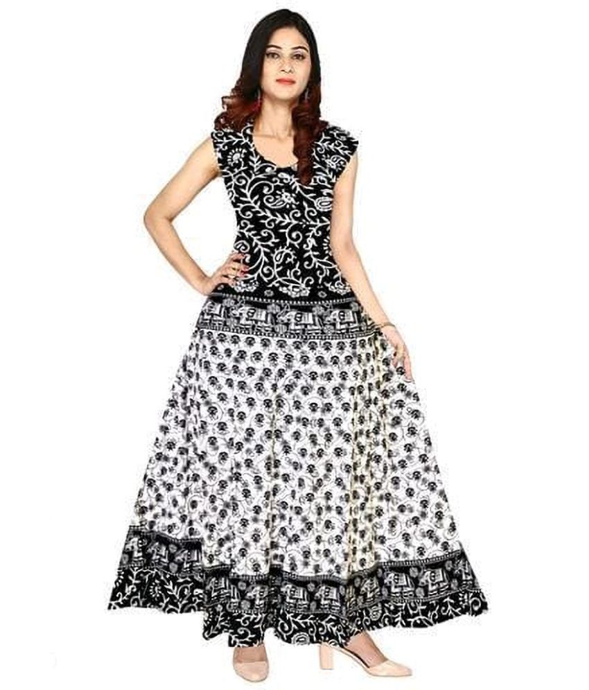     			OuterWear White Flared Cotton Blend Women's Stitched Ethnic Gown ( Pack of 1 )