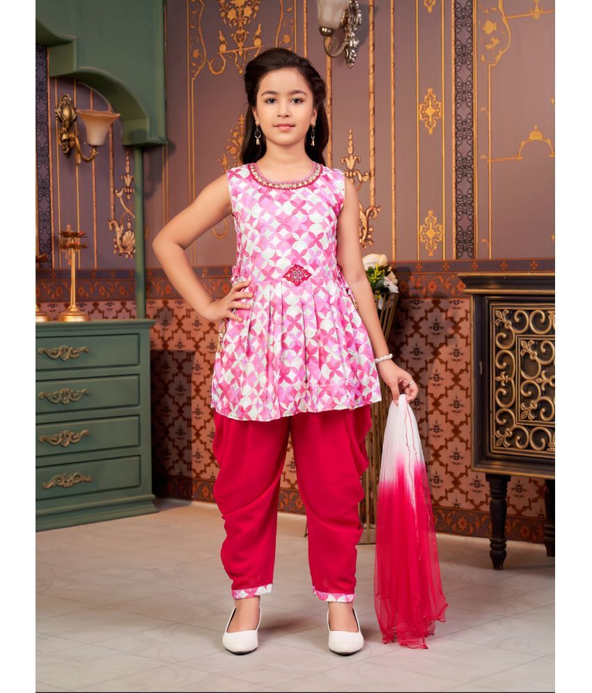     			Aarika Girls Cotton Blend Kurti with Dhoti ( Pack of 1 , Pink )