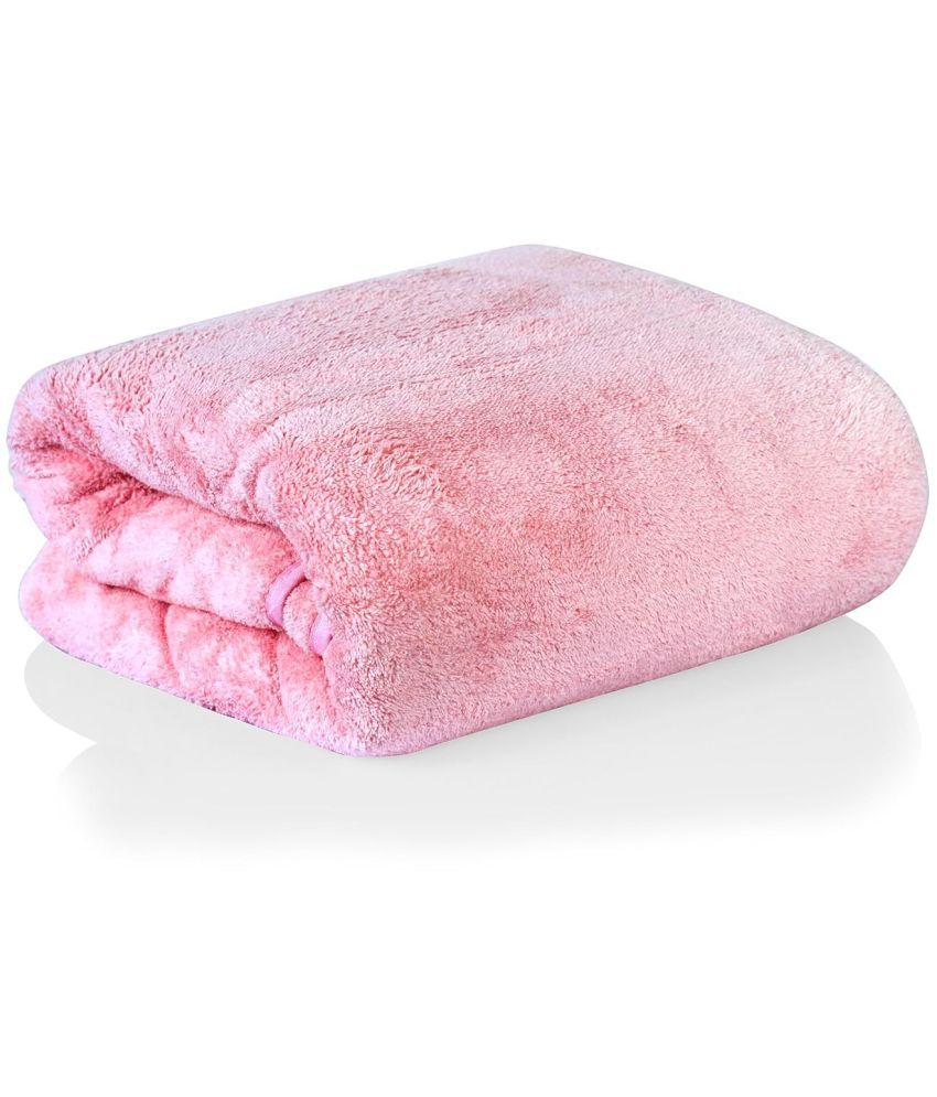     			Midastra Pack of 1 Microfibre 500 -GSM Bath Towel ( Light Pink )