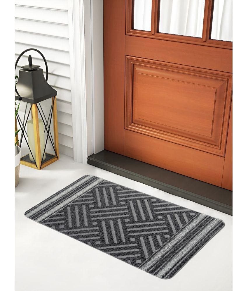     			FABINALIV Set of 1 Anti-skid Rubber Door Mat ( 75 X 45 cm ) Black