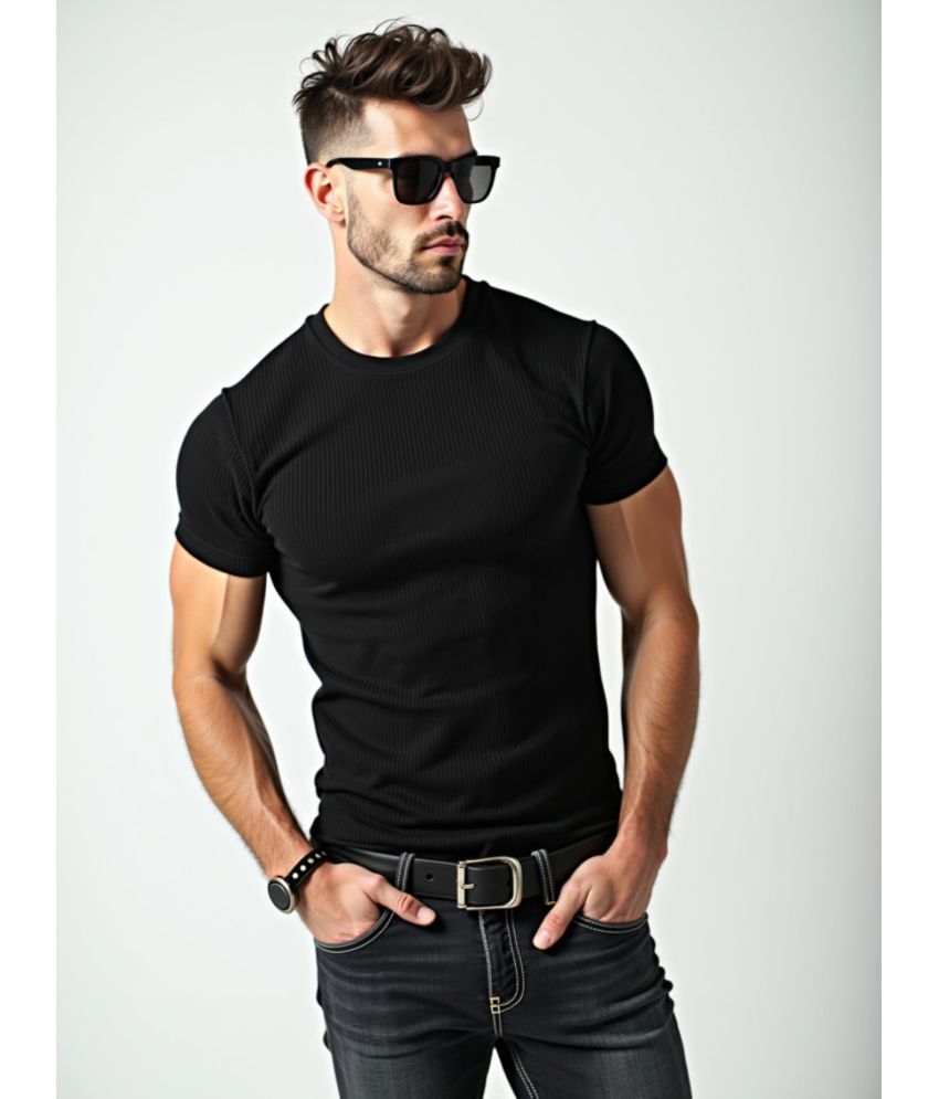     			fashion and youth Cotton Blend Regular Fit Solid Half Sleeves Men's Round T-Shirt - Black ( Pack of 1 )