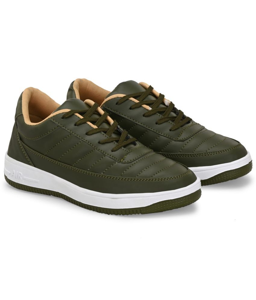     			HATTOUN Green Men's Lifestyle Shoes