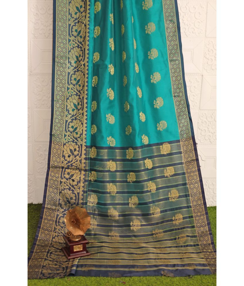     			Indian Fashionista Silk Blend Woven Saree With Blouse Piece ( Green , Pack of 1 )