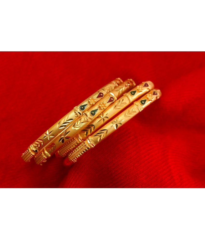     			Lily Gold Bangle Set ( Pack of 1 )