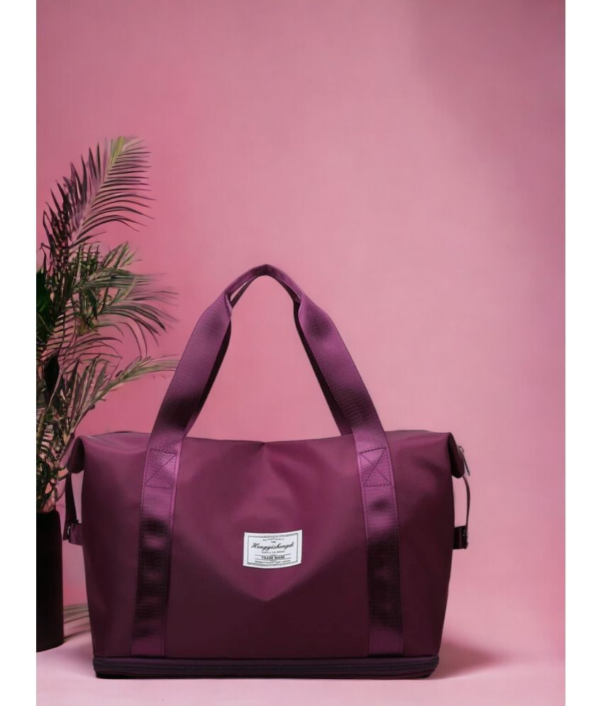     			samtroh 5 Ltrs Maroon Polyester Duffle Bag