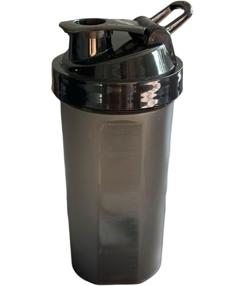     			Gjshop Plastic Black 500 mL Shaker ( Pack of 1 )