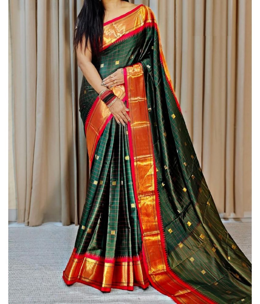     			KV Fashion Cotton Self Design Saree With Blouse Piece ( Multicolor , Pack of 1 )