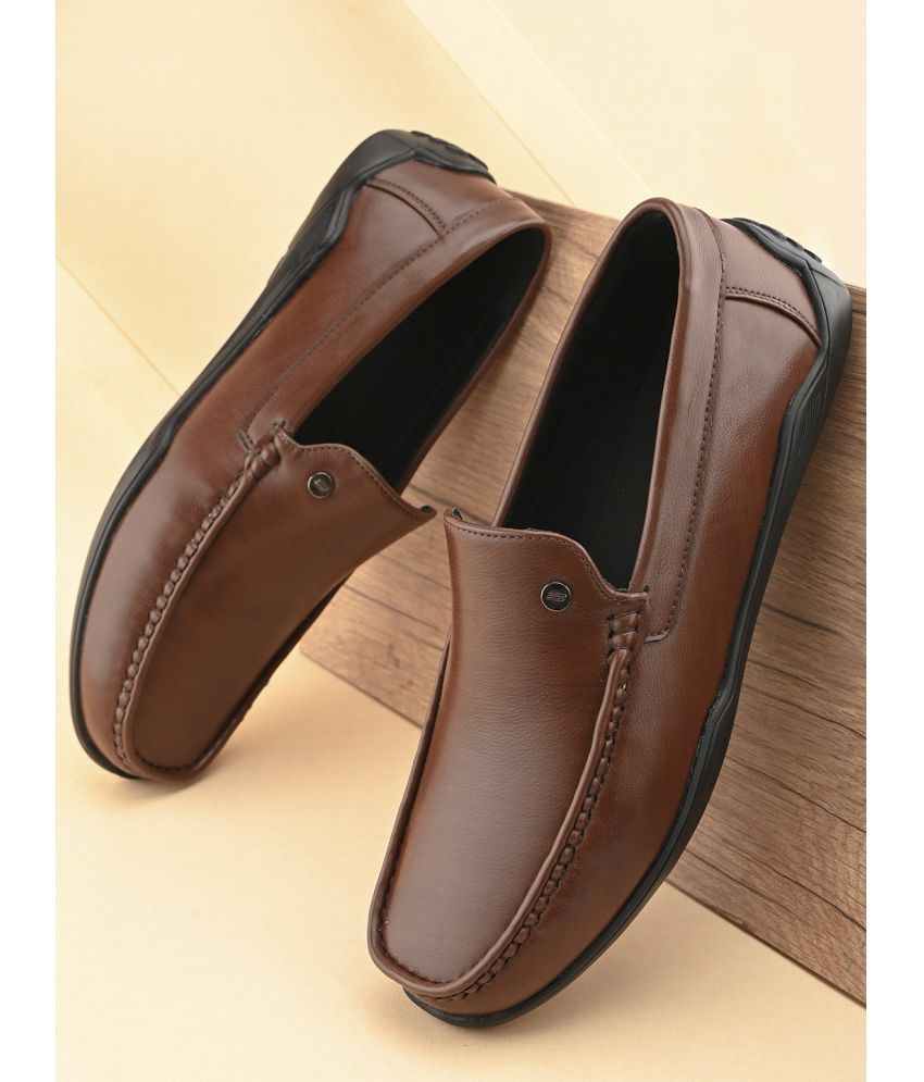     			Fentacia Brown Men's Slip on