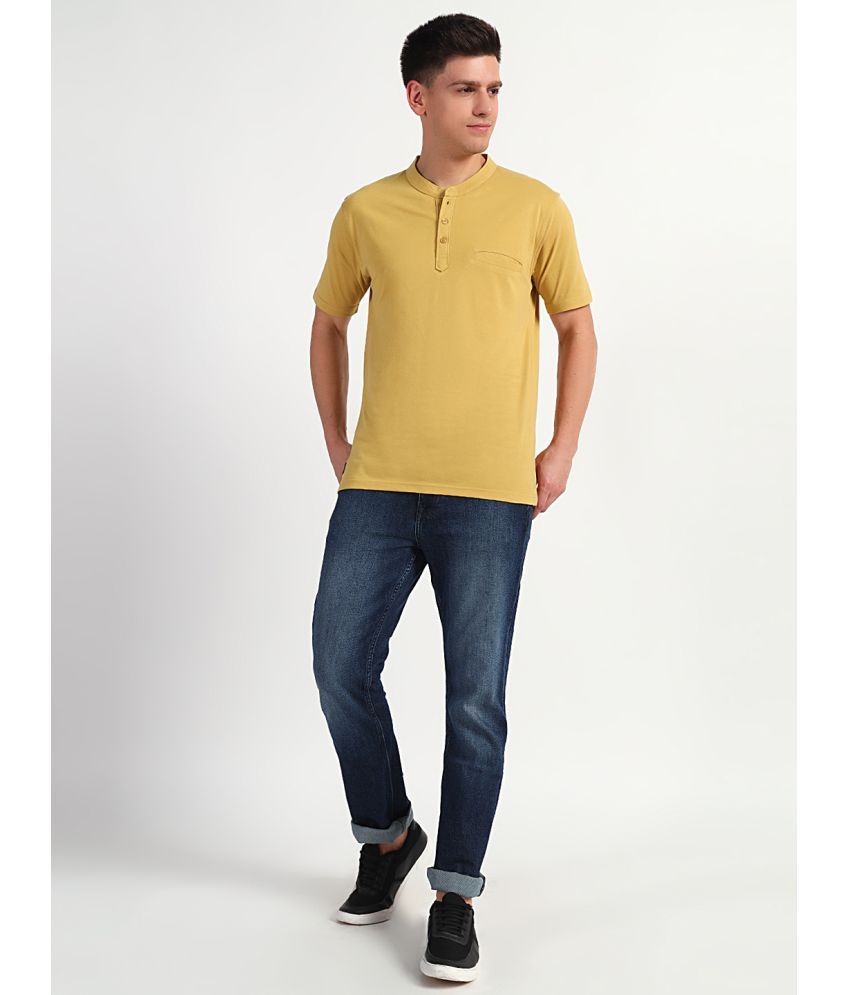     			UNIBERRY Cotton Regular Fit Solid Half Sleeves Men's Mandarin Collar T-Shirt - Yellow ( Pack of 1 )