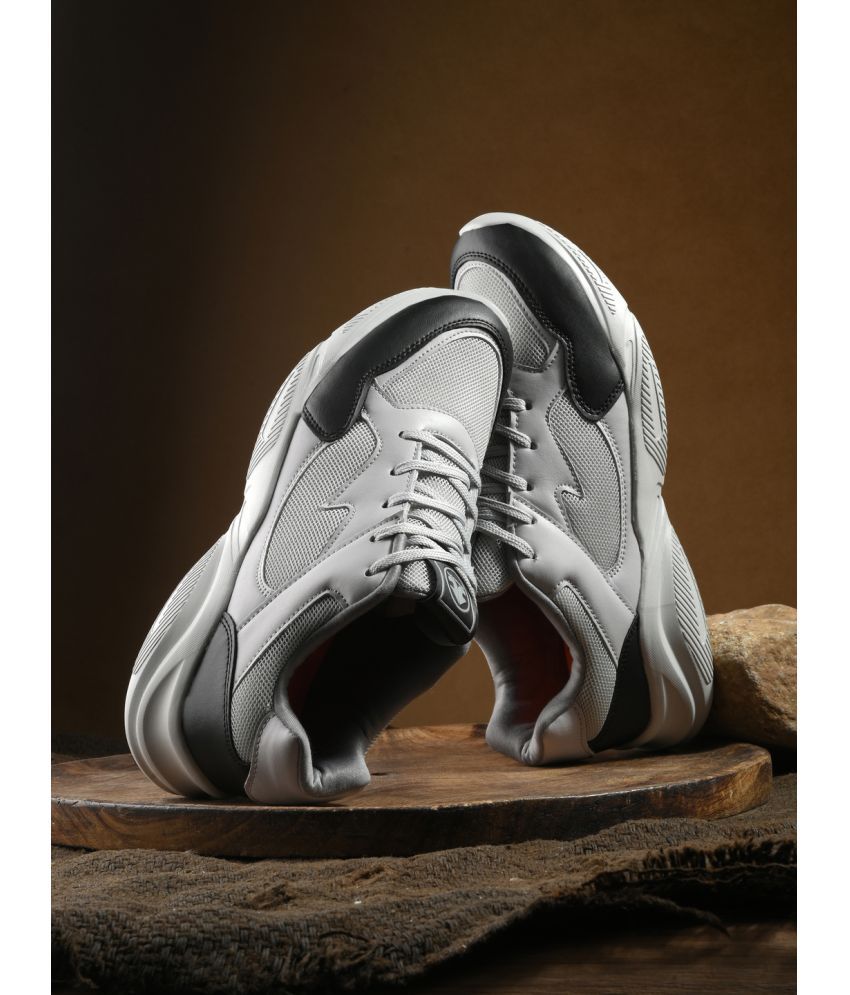     			OFF LIMITS ROGER Light Grey Men's Sneakers