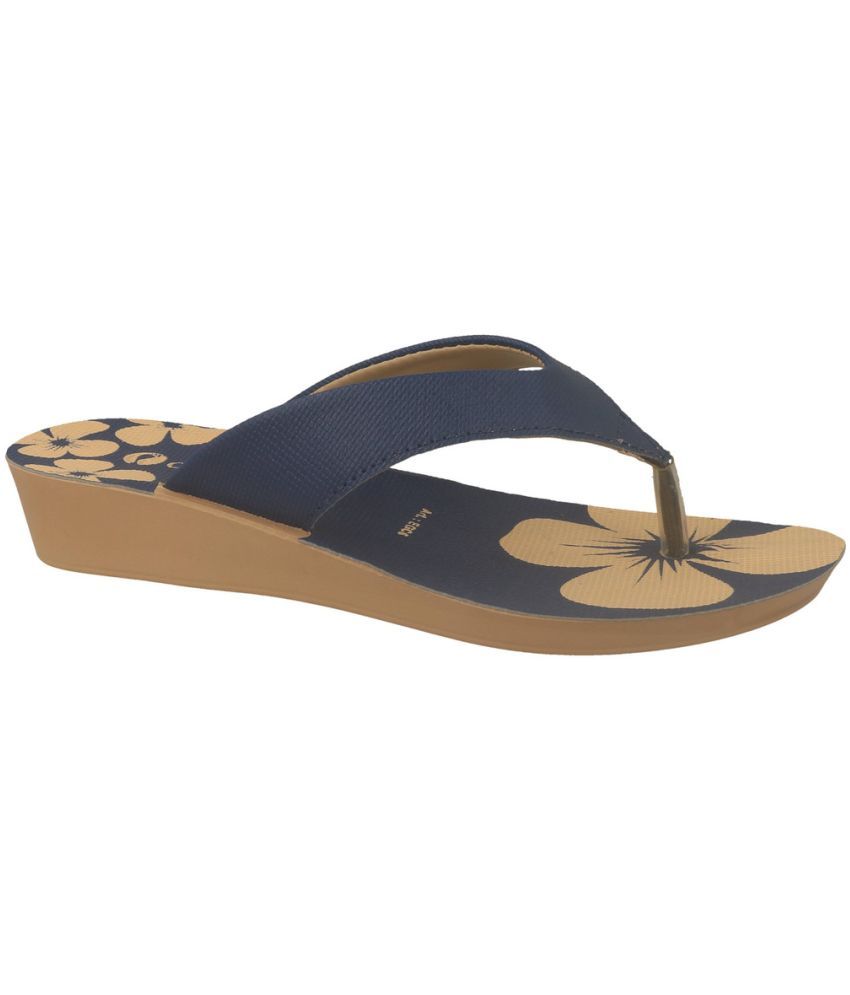     			Aeroblu Footwear Blue Women's Flats