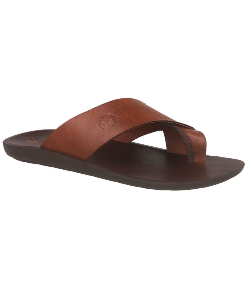     			Aeroblu Footwear Tan Men's Daily Slipper