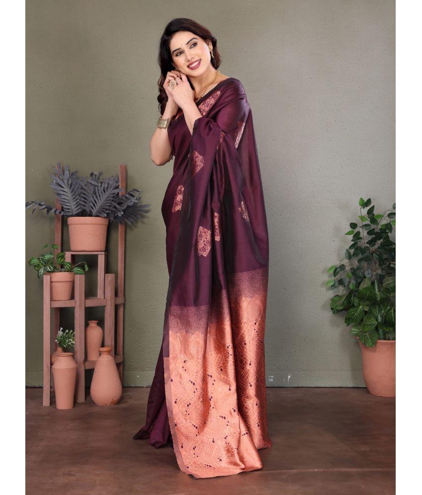     			DIKONA DESIGNER Banarasi Silk Woven Saree With Blouse Piece ( Maroon , Pack of 1 )