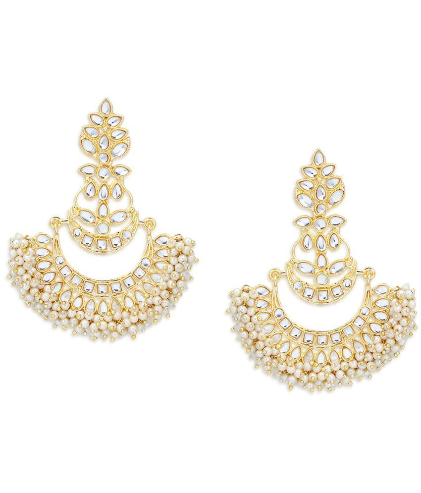     			Sukkhi Marvelous Pearl Gold Plated Kundan Chandbali Earring for Women