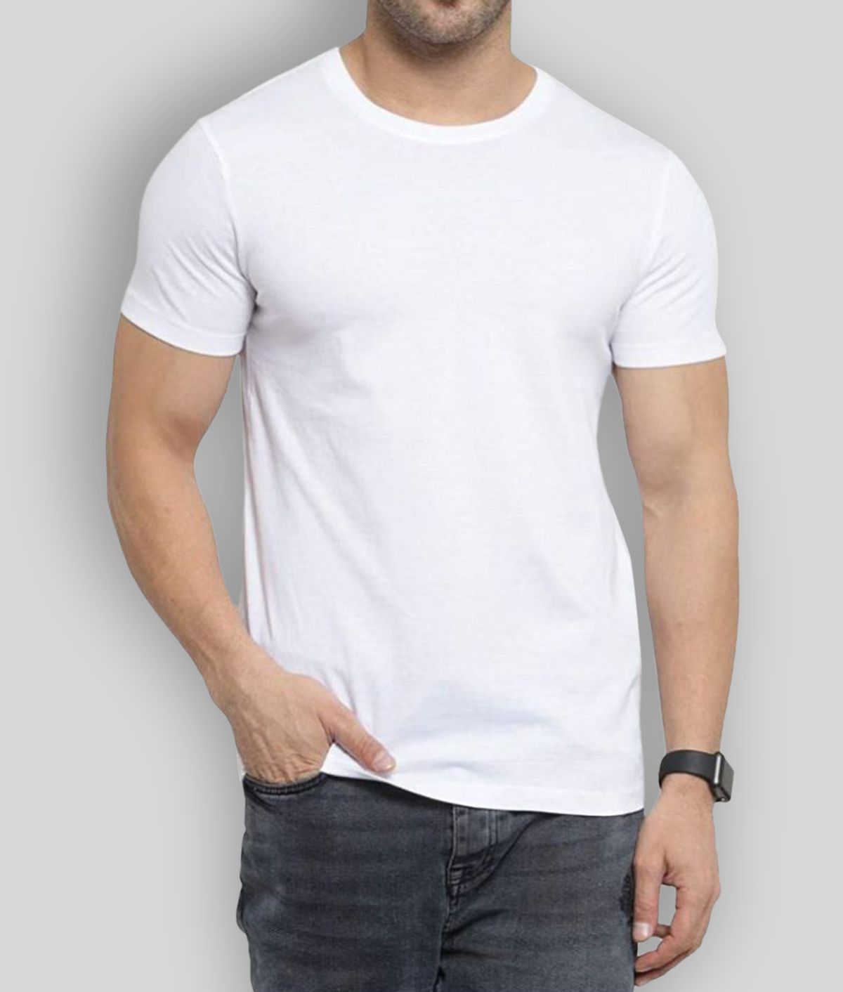     			SKYRISE - White Cotton Slim Fit Men's T-Shirt ( Pack of 1 )