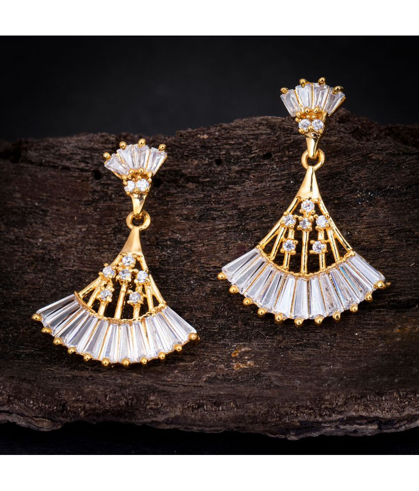     			Sukkhi Delightful Gold Plated Stud Earring For Women