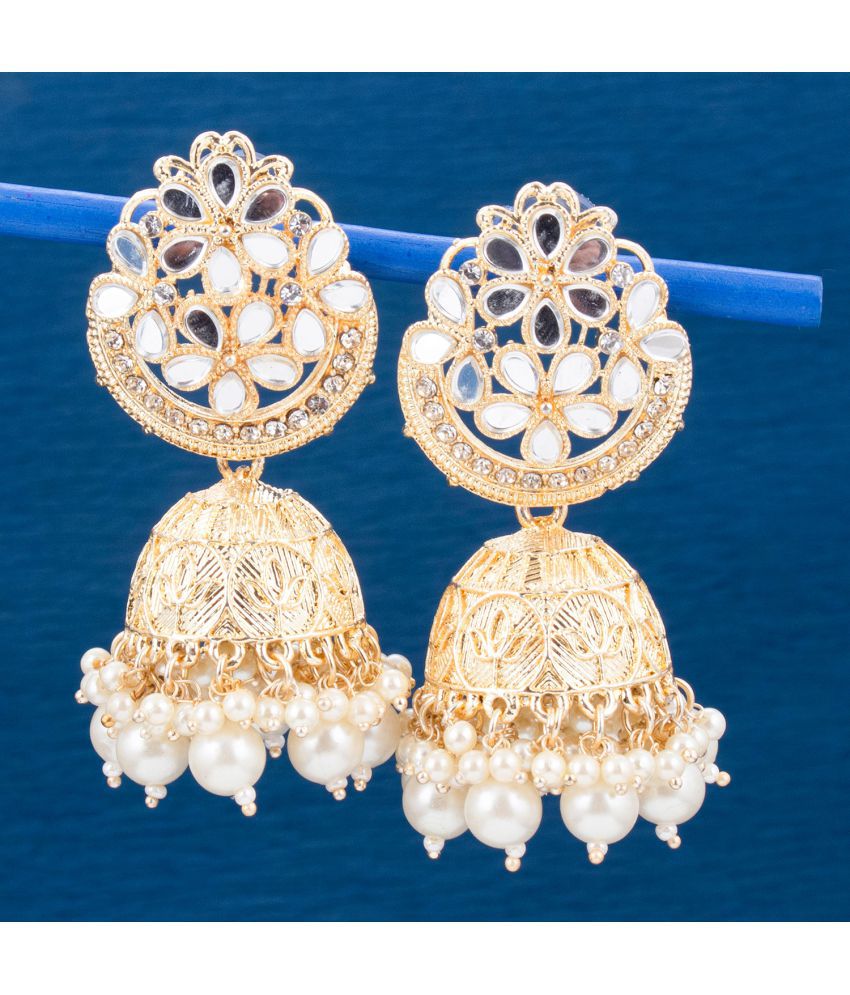     			Sukkhi Sparkling Gold Plated Floral Jumaki Earring For Women