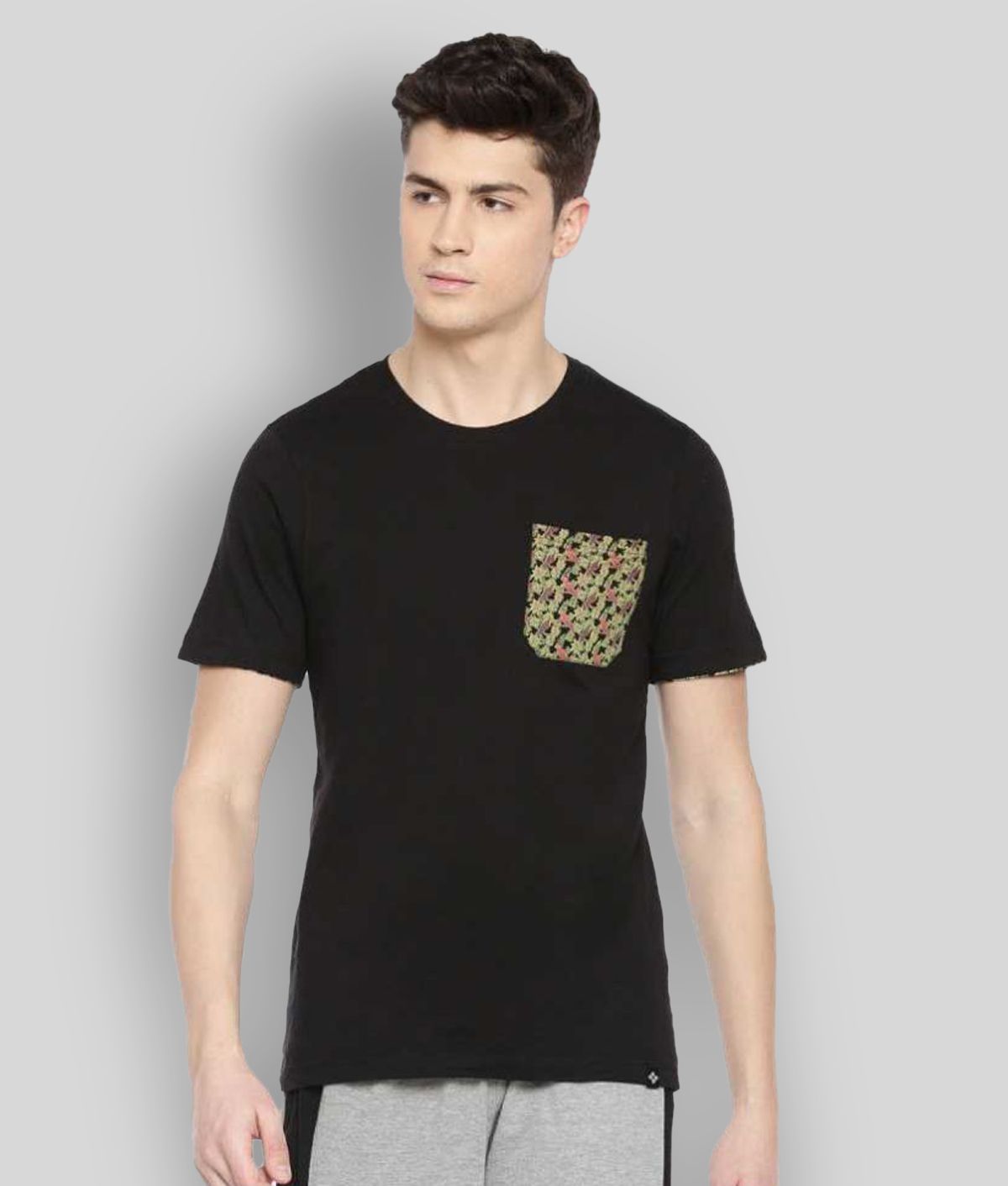     			Dollar - Black Cotton Blend Regular Fit Men's T-Shirt ( Pack of 1 )