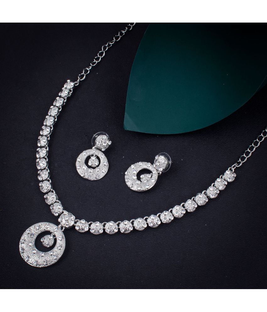     			Sukkhi Zinc Silver Traditional Necklaces Set Collar