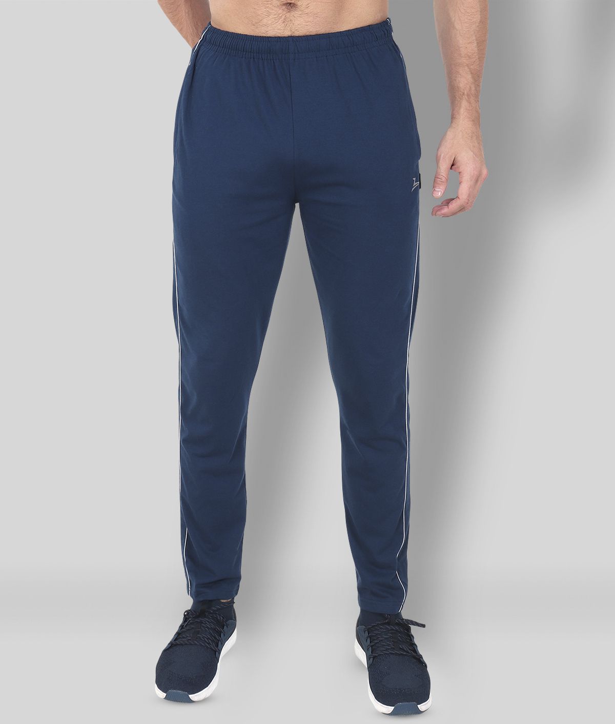     			Zeffit - Navy Blue Cotton Blend Men's Trackpants ( Pack of 1 )