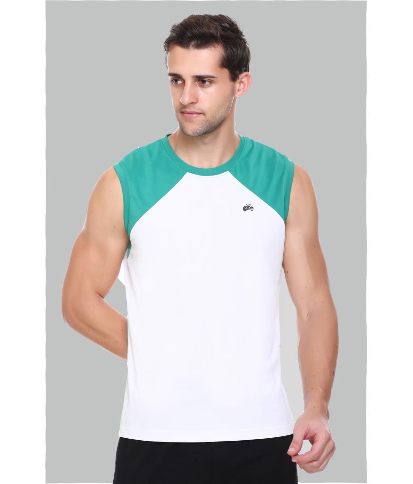     			RF RAVES - White Polyester Regular Fit Men's Sports T-Shirt ( Pack of 1 )