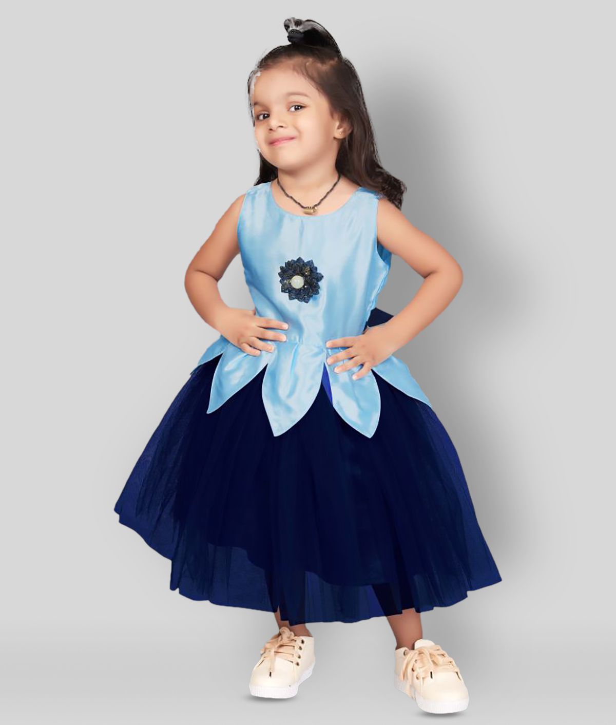     			Fashion Dream - Sky Blue Net Girl's Fit And Flare Dress ( Pack of 1 )