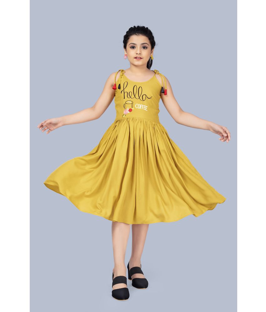     			Fashion Dream - Yellow Rayon Girls Fit And Flare Dress ( Pack of 1 )